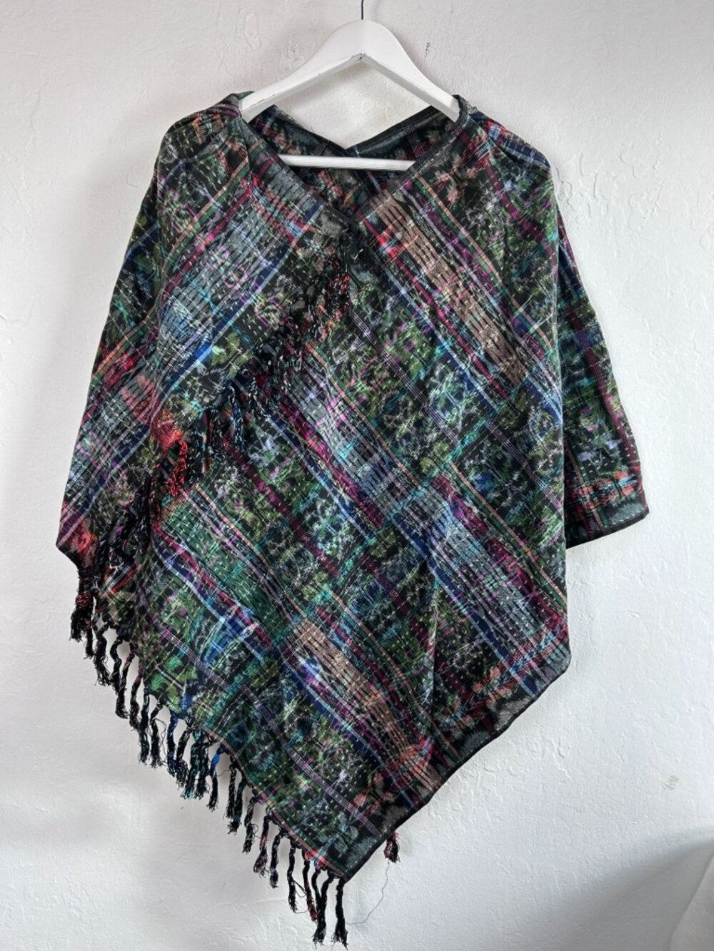 Womens Colorful Fringe Hem Plaid Poncho Guatemala Cotton Lightweight Boho